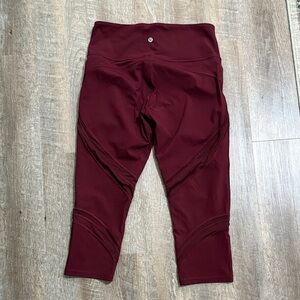 Lululemon cropped burgundy leggings size 10
